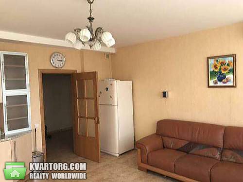 Rent out 3-room apartment. Киев,  Амосова — photo 4