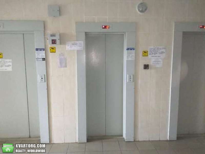 Sell 2-room apartment. Киев,  Милославская — photo 9
