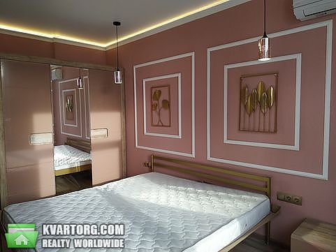 Rent out 3-room apartment. Киев, Маланюка — photo 3