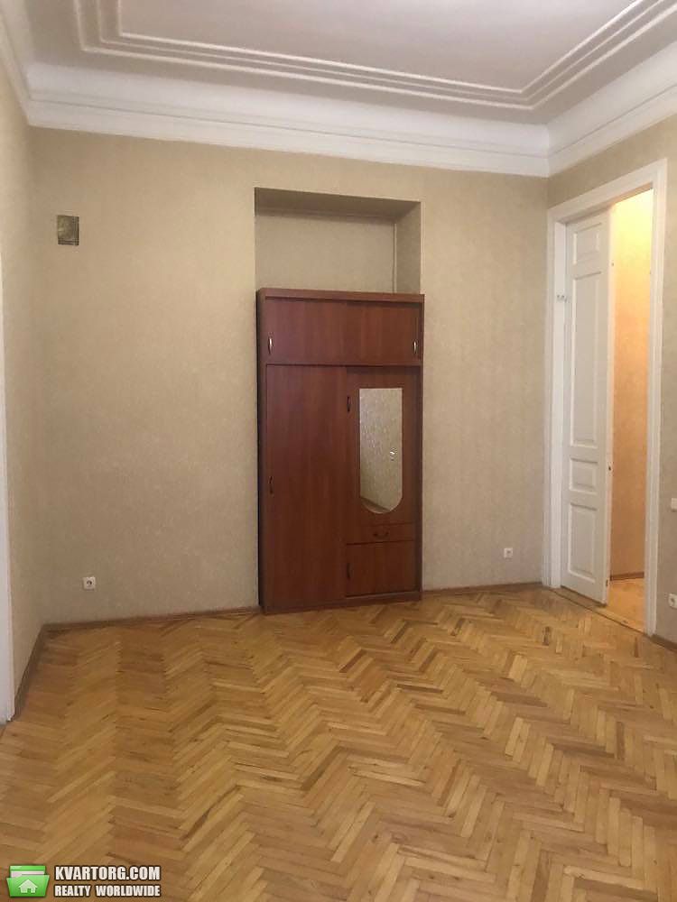 Rent out 3-room apartment. Киев,  Малоподвальная — photo 4
