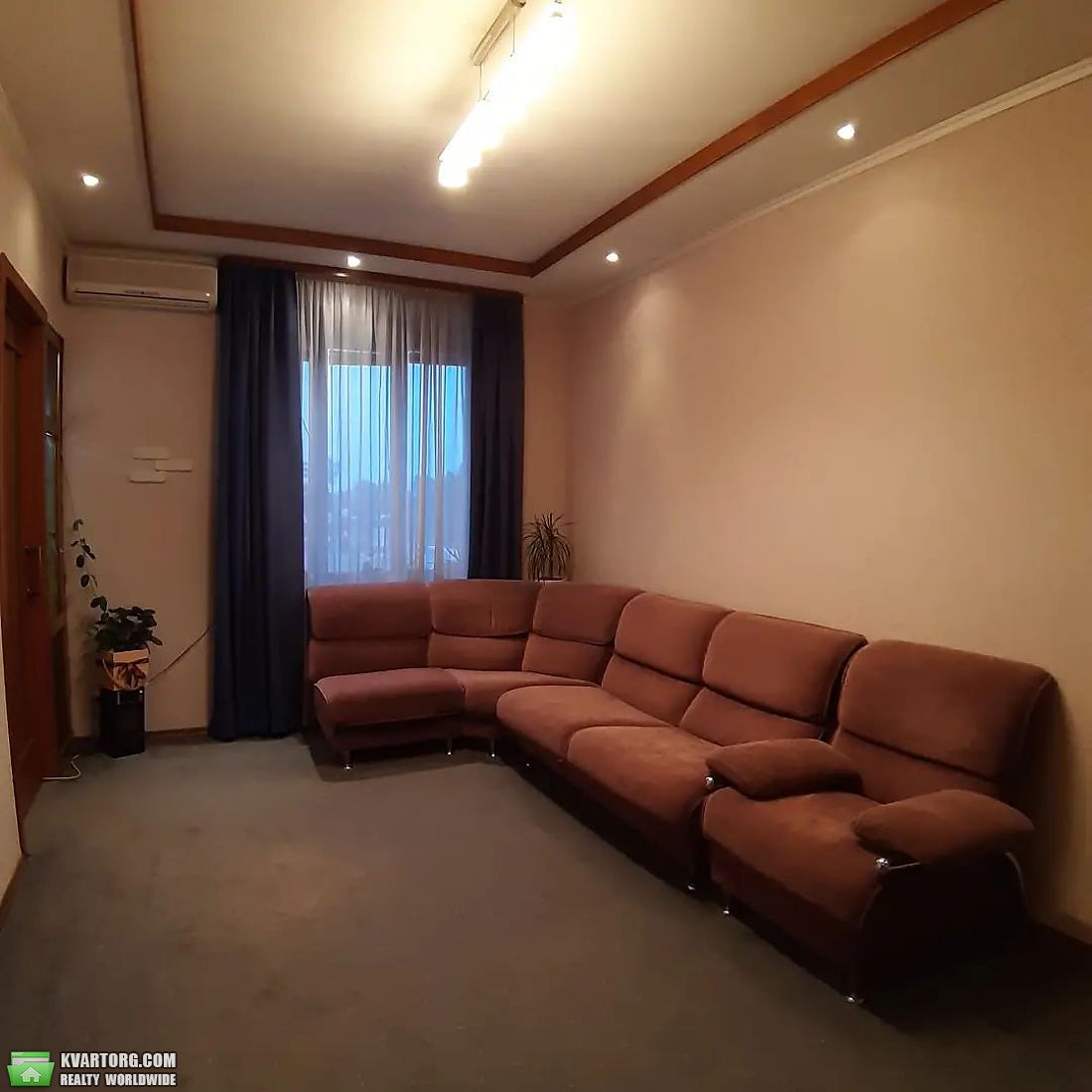 Sell 3-room apartment. Днепропетровск,  Богдана Хмельницкого — photo 3