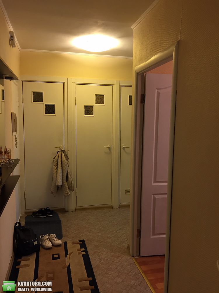 Sell 3-room apartment. Киев,  Автозаводская — photo 2