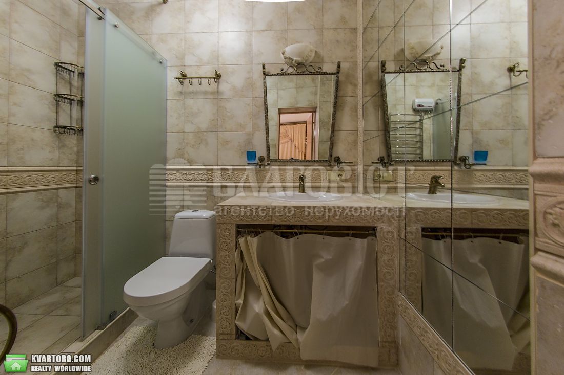 Rent out 4-room apartment. Киев,  Антонова — photo 5