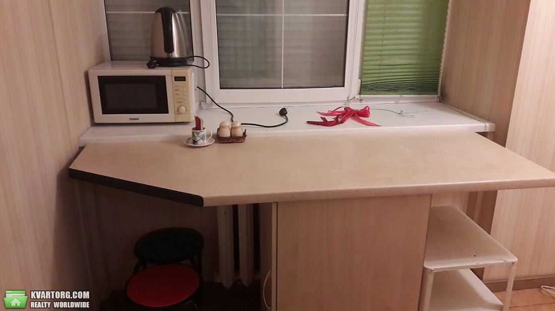 Rent out 1-room apartment. Киев,  Леси Украинки бул — photo 9