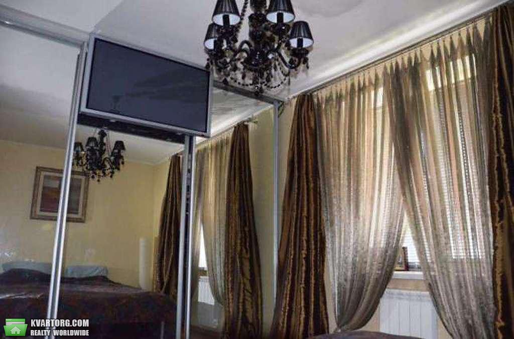 Rent out 2-room apartment. Киев,  Златоустовская — photo 7