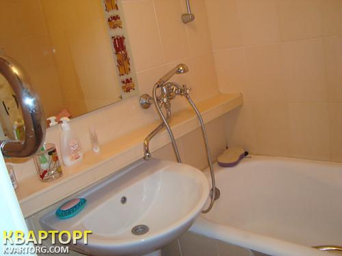 Rent out 2-room apartment. Киев,  Коперника — photo 3