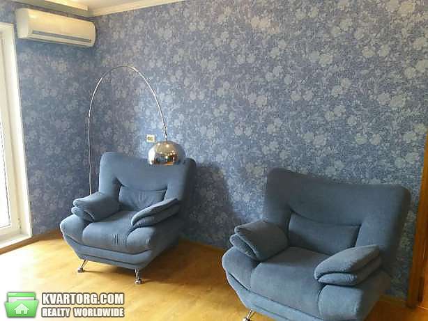 Rent out 2-room apartment. Киев,  Мишуги — photo 2