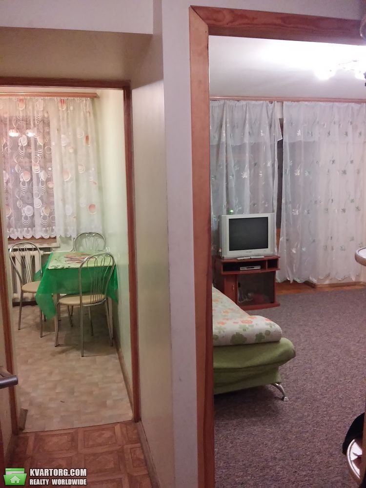 Rent out 1-room apartment. Киев, Андрющенко — photo 9