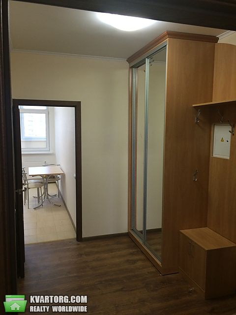 Rent out 1-room apartment. Киев,  Дегтяренко — photo 3