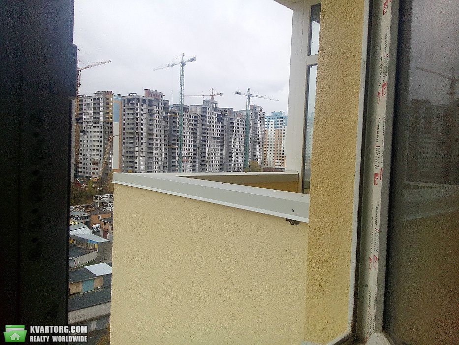 Sell 2-room apartment. Киев,  Новомостицкая — photo 4