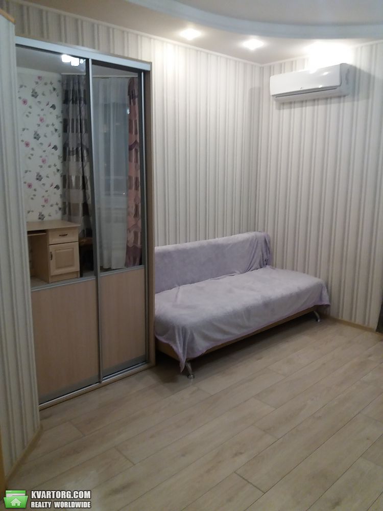 Rent out 2-room apartment. Киев,  Вильямса — photo 6