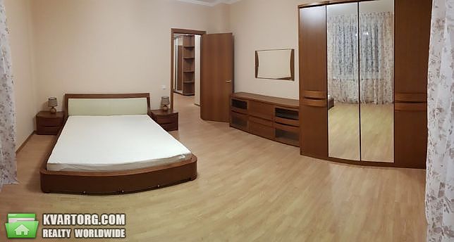 Rent out 2-room apartment. Киев,  Чаадаева — photo 2