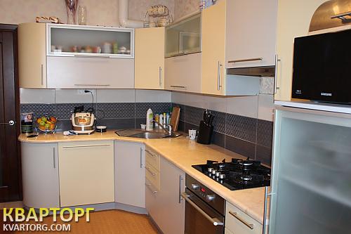 Sell 1-room apartment. Киев,  Коцюбинского Михаила ул — photo 1