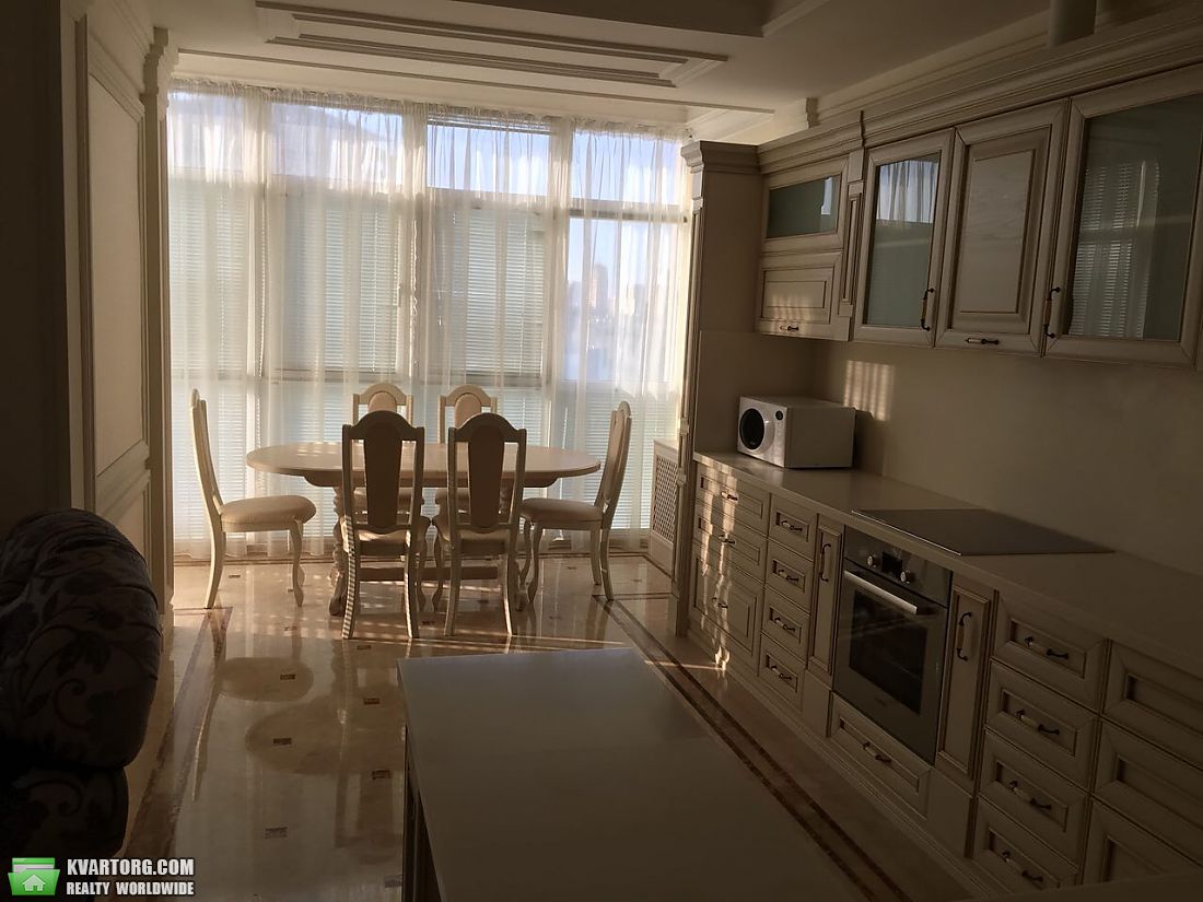 Rent out 3-room apartment. Киев,  Драгомирова — photo 2