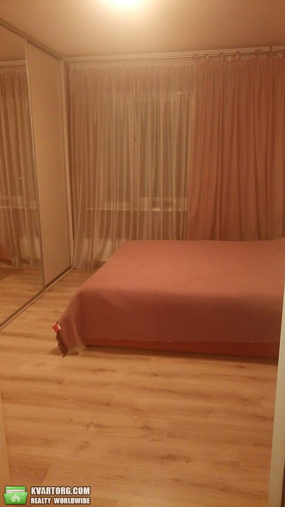 Sell 3-room apartment. Киев,  Ревуцкого — photo 9