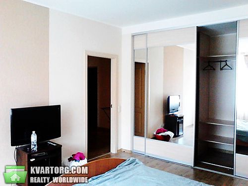 Rent out 1-room apartment. Киев, Щекавицкая — photo 2