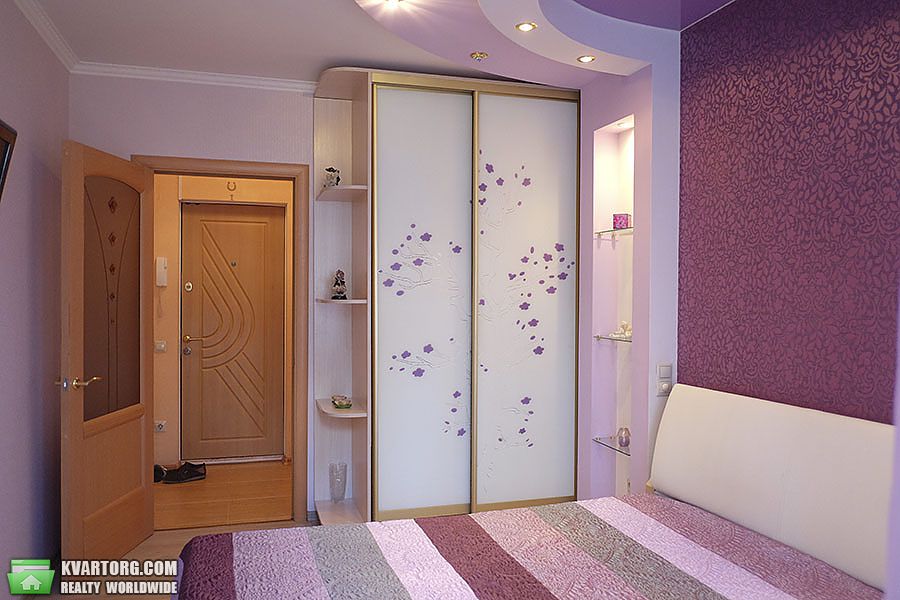 Rent out 2-room apartment. Киев,  Луначарского — photo 4