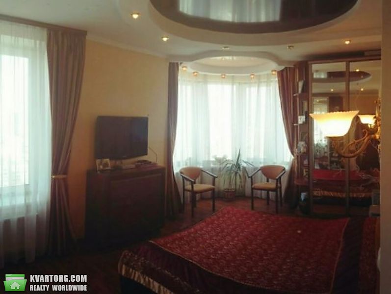 Sell 3-room apartment. Киев,  Депутатская — photo 3