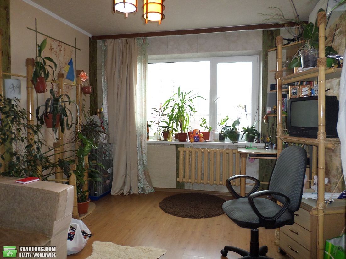 Sell 3-room apartment. Киев,  Оболонский пр — photo 1