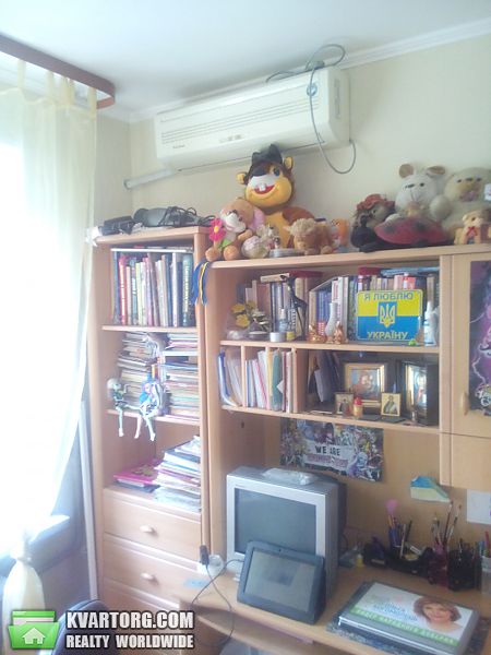 Sell 4-room apartment. Днепропетровск, пр.Гагарина — photo 1