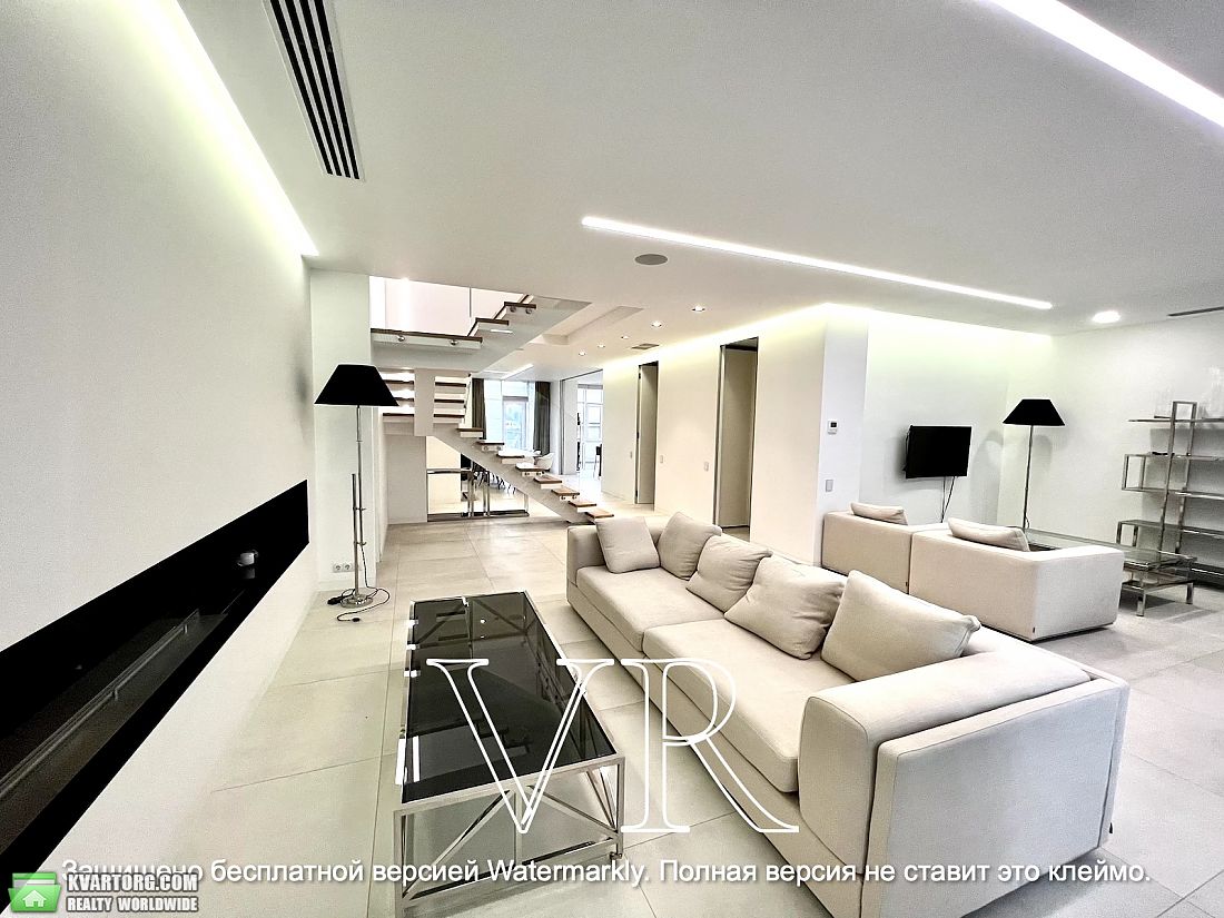 Rent out 4-room apartment. Киев,  Зверинецкая — photo 1