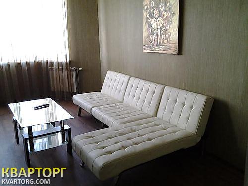 Rent out 2-room apartment. Киев, Гмыри — photo 4