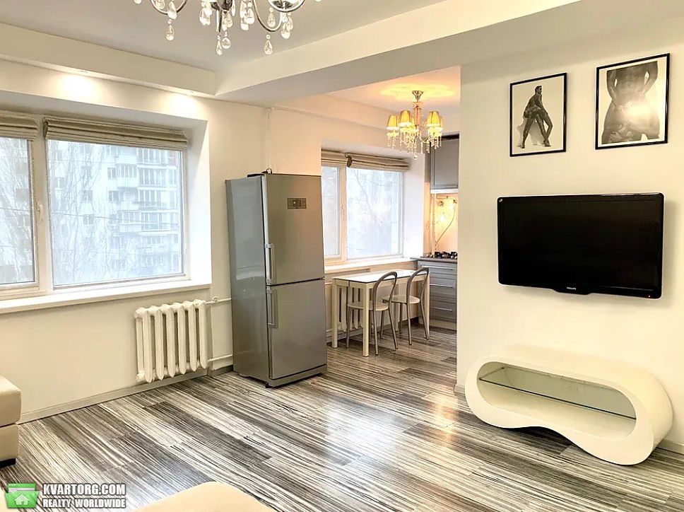 Rent out 2-room apartment. Киев,  Леси Украинки бул — photo 3