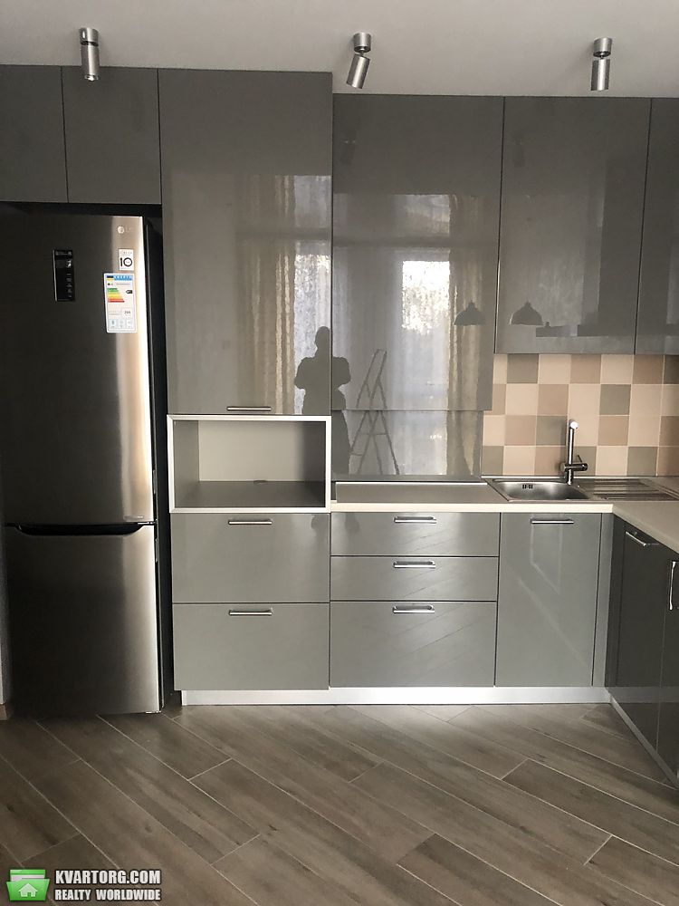 Sell 2-room apartment. Киев,  Малоземельная — photo 7