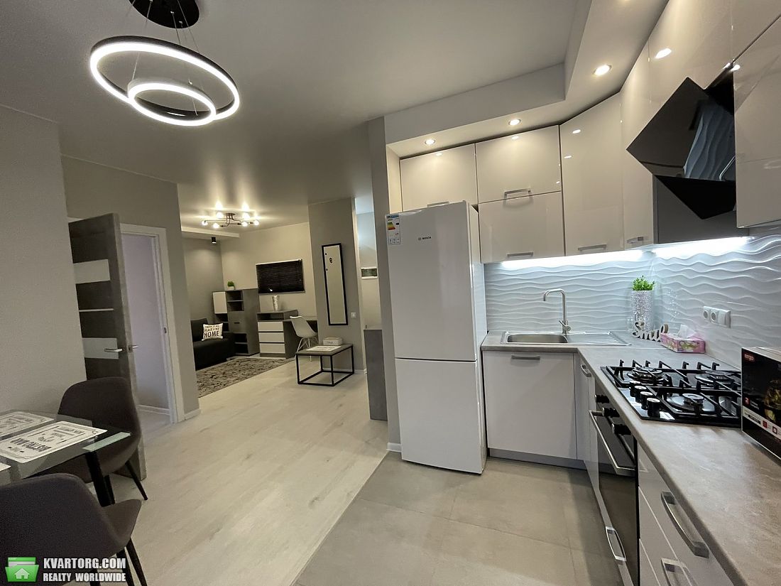 Rent out 1-room apartment. Киевская обл., Волошковая — photo 4