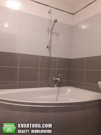 Rent out 1-room apartment. Киев, героев небесной сотни — photo 6