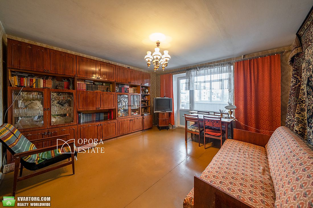 Sell 4-room apartment. Чернигов,  Мазепы — photo 1
