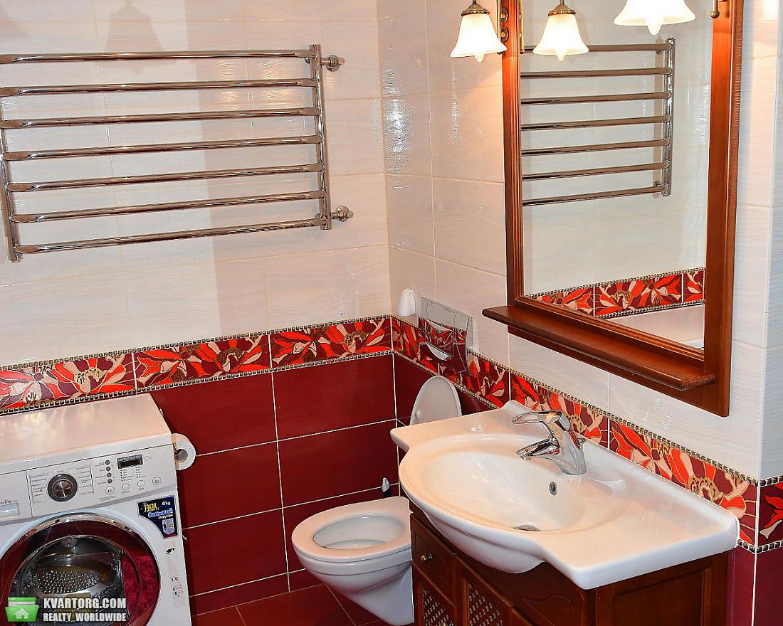 Rent out 2-room apartment. Киев,  Ярославский пер — photo 10