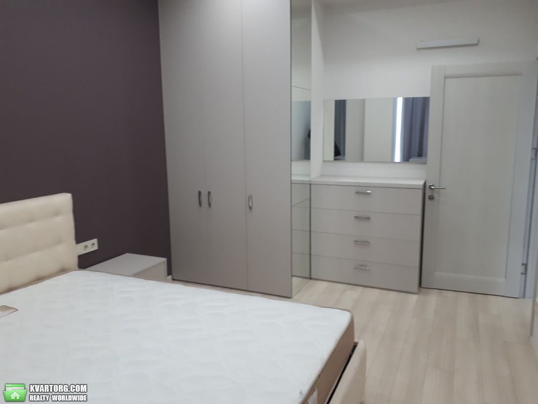 Sell 3-room apartment. Днепропетровск,  Артема — photo 4