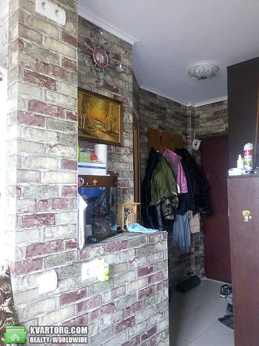 Sell 1-room apartment. Киев, Кирилловская — photo 1