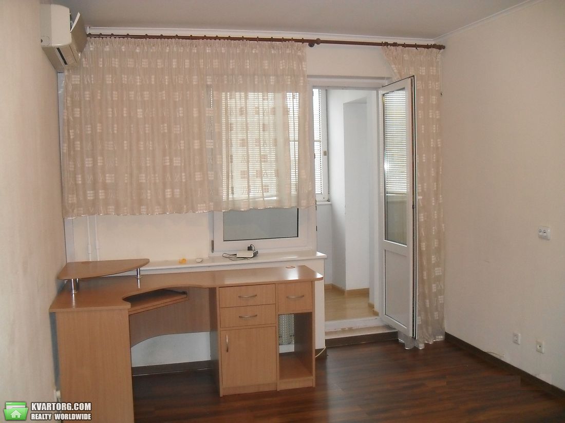 Sell 1-room apartment. Киев,  Драгоманова — photo 1
