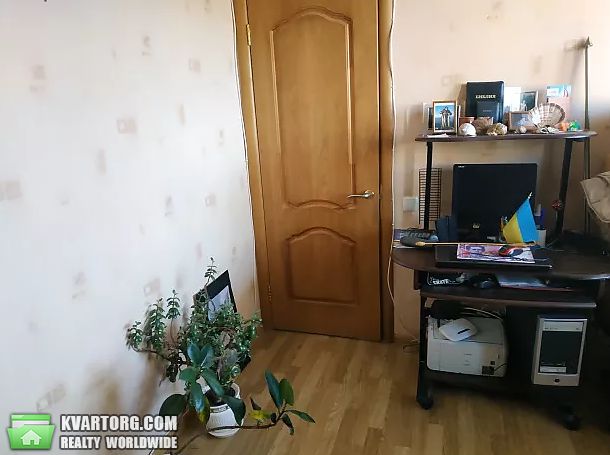 Sell 2-room apartment. Киев,  Симферопольская — photo 2