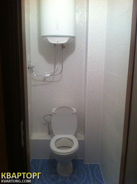 Rent out 2-room apartment. Киев, Белицк — photo 1