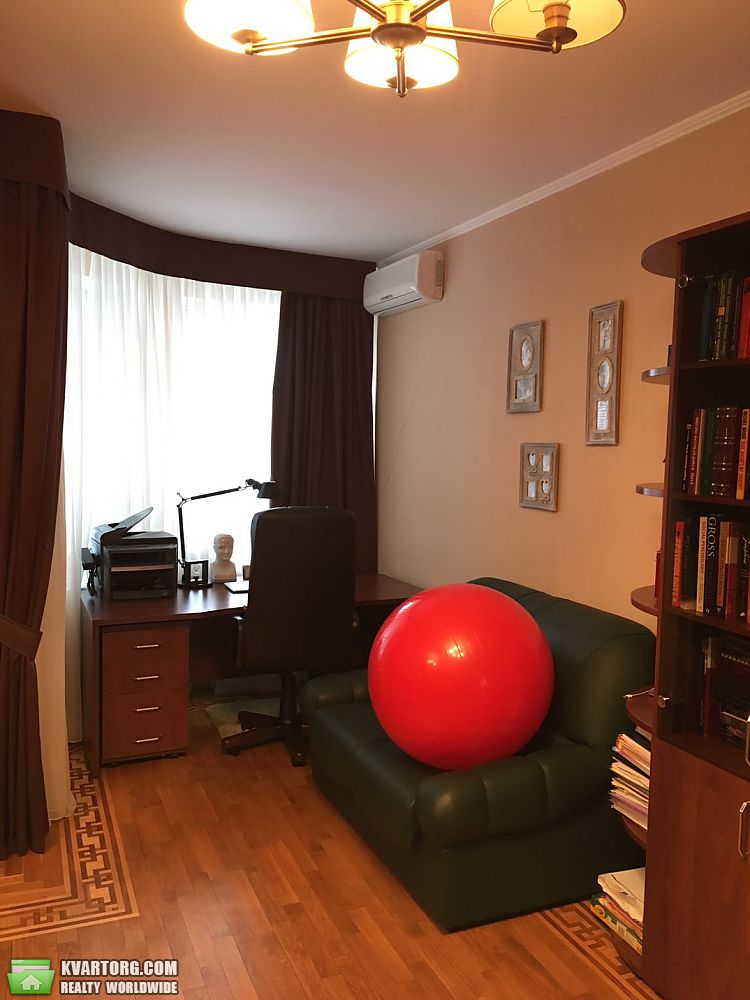 Sell 3-room apartment. Киев,  Мельникова — photo 8