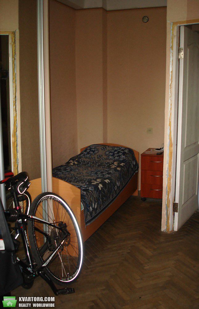 Sell 3-room apartment. Киев,  Щорса — photo 5