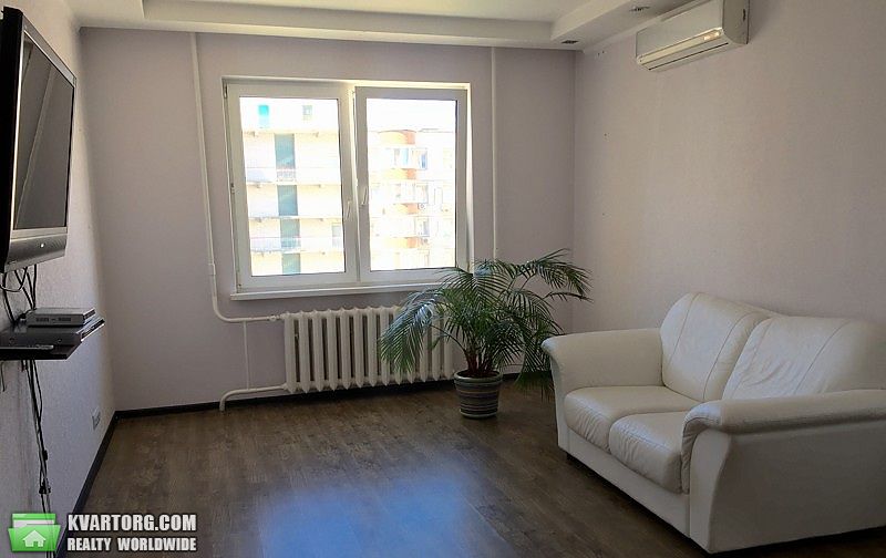 Sell 2-room apartment. Киев,  Феодосийский пер — photo 1