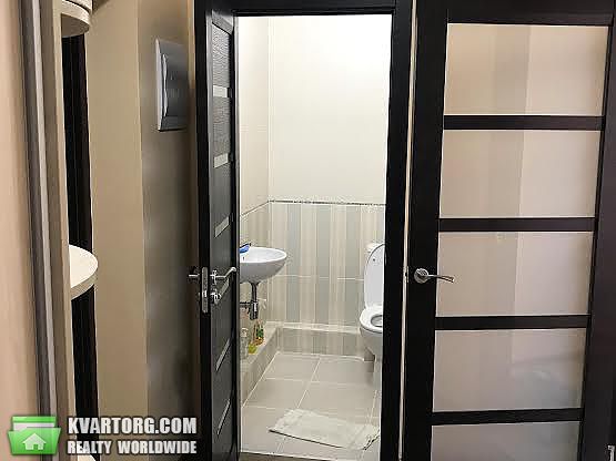 Rent out 2-room apartment. Киев, Победы проспект — photo 5