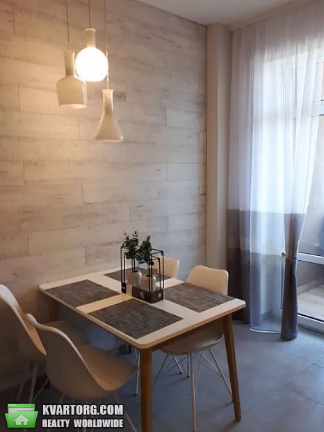 Rent out 1-room apartment. Киев,  Щорса — photo 4