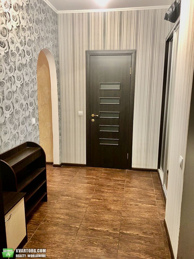 Sell 2-room apartment. Киев, Академика Глушкова — photo 1