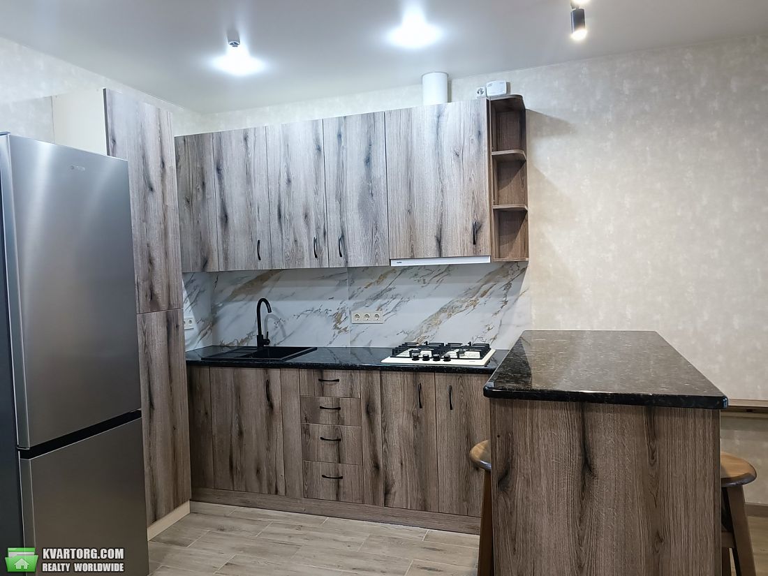 Rent out 1-room apartment. Киевская обл., хрустальная — photo 2