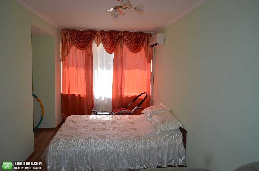 Sell 2-room apartment. Киев,  Бажана — photo 6