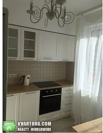 Rent out 1-room apartment. Киев, Данченко Сергея — photo 5