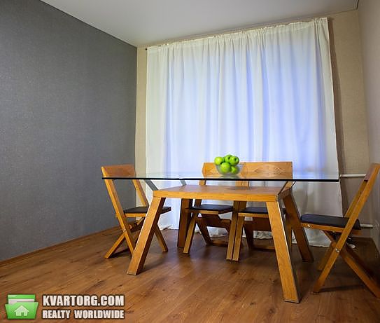Rent out 2-room apartment. Киев,  Печерский спуск — photo 1