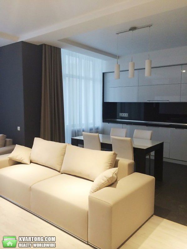 Rent out 2-room apartment. Киев,  Драгомирова — photo 2