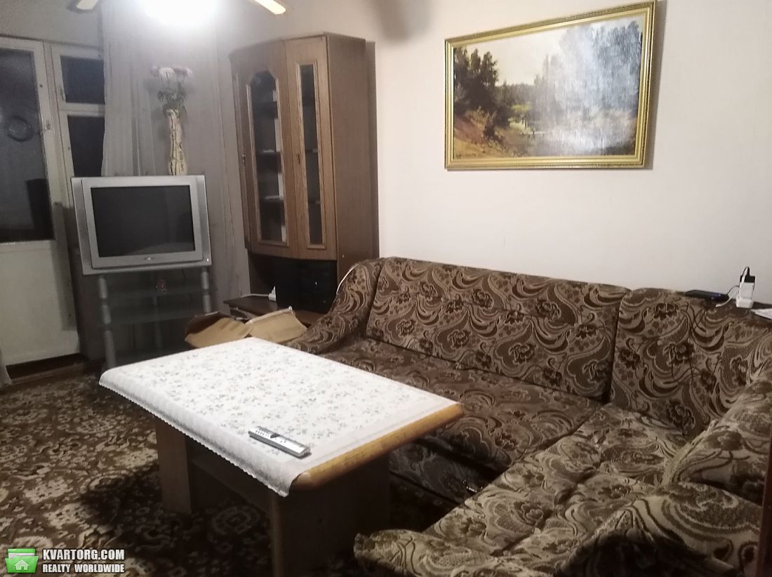 Rent out 2-room apartment. Киев,  Оболонский пр — photo 2