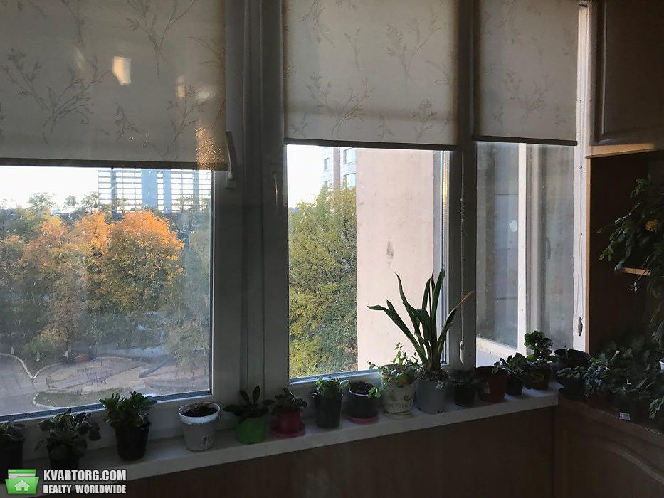 Sell 4-room apartment. Киев,  Порика — photo 10